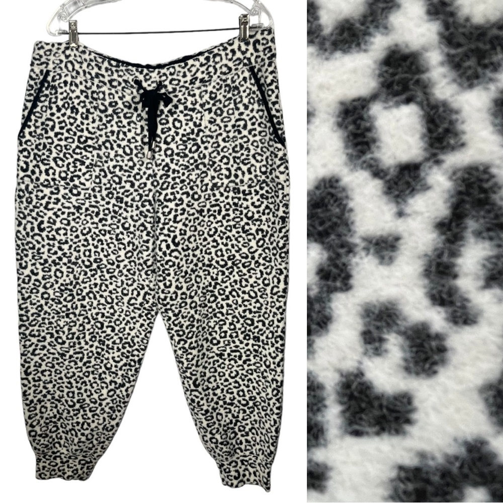 Ann Taylor Leopard Fleece Joggers White Black Ultra Plush Loungewear Pants
